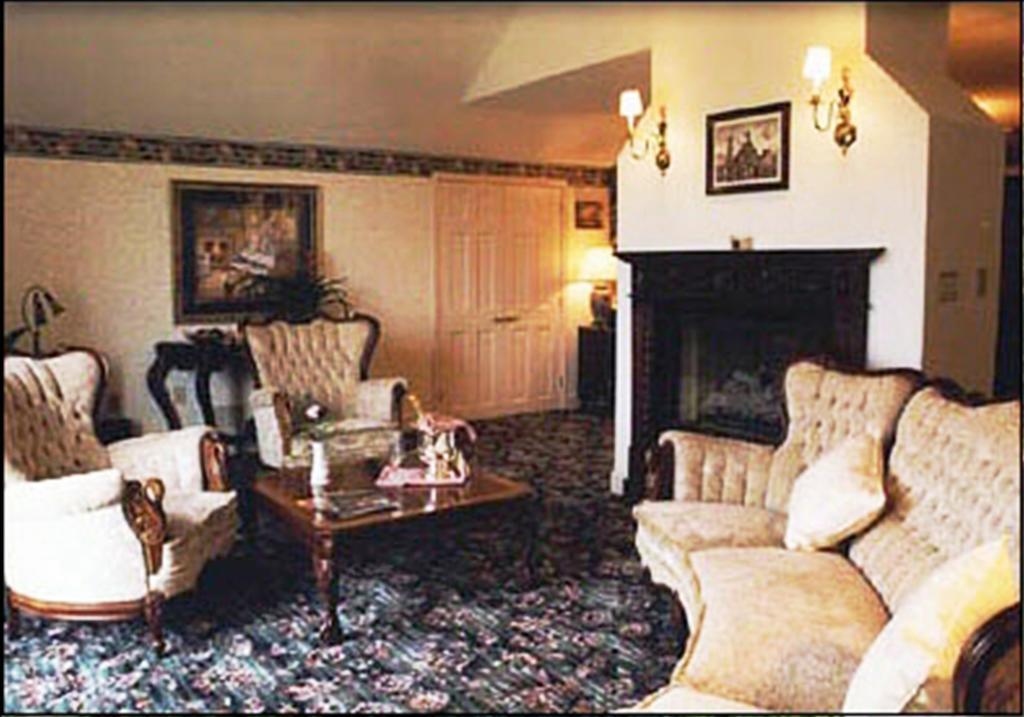 Bavarian Inn Shepherdstown Bagian luar foto